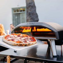 Load image into Gallery viewer, Ooni Koda 16 Gas-Powered Outdoor Pizza Oven
